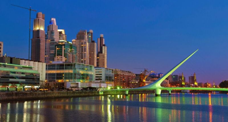 Ingresó proyecto de ley para que 24 ciudades sean «capitales alternas»