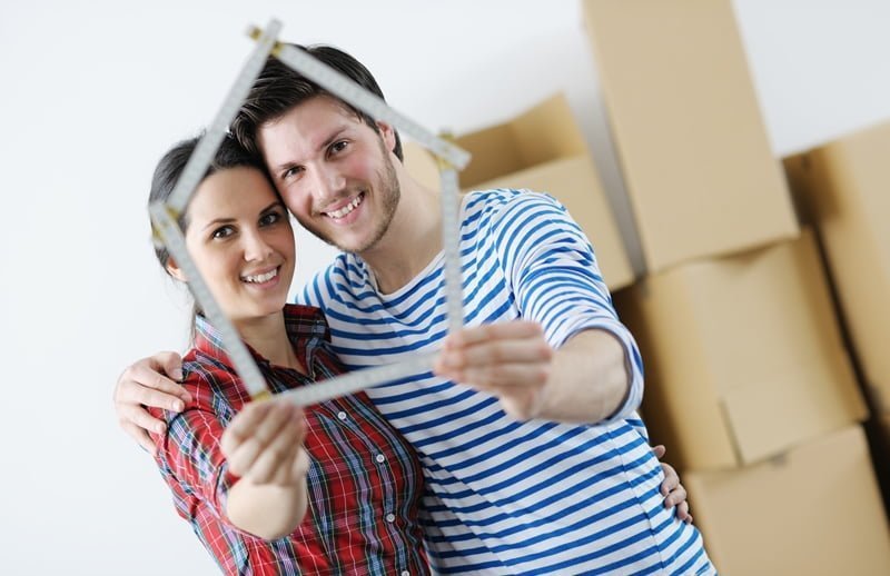 Cada vez se necesitan más sueldos para comprar una vivienda