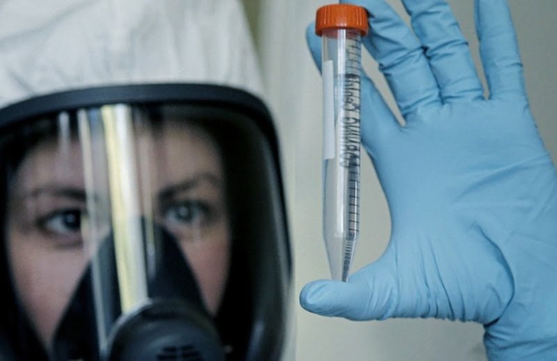 EEUU no descarta autorizar una vacuna antes de que terminen los ensayos clínicos