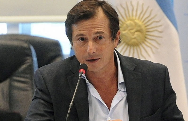 Lipovetzky: «Es un mecanismo equivocado haber tomado una decisión unilateral»