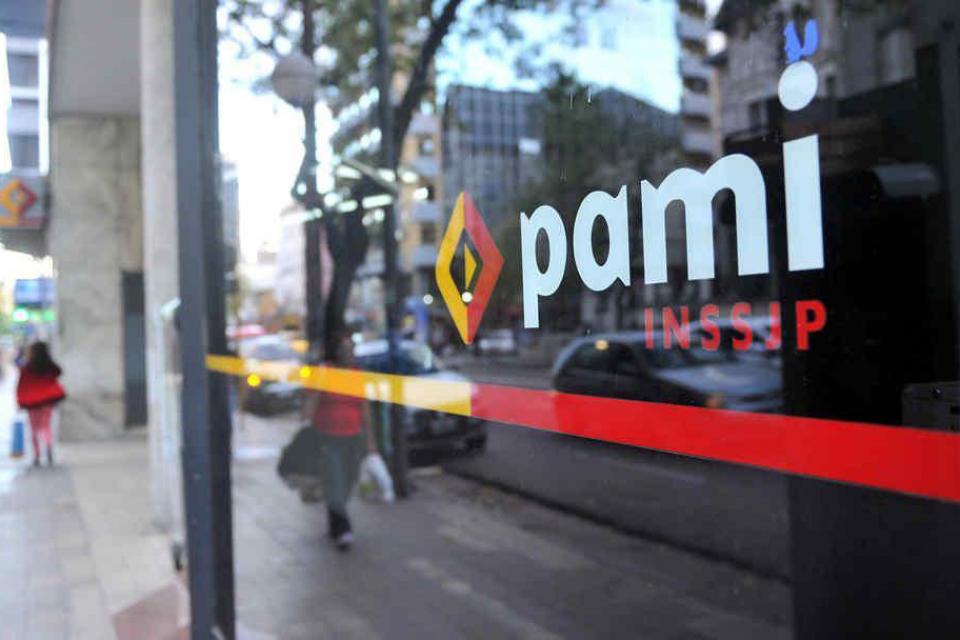 El PAMI despide por pensar distinto