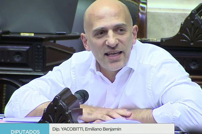 Los padres podrán deducir gastos de la educación de sus hijos del Impuesto a las Ganancias