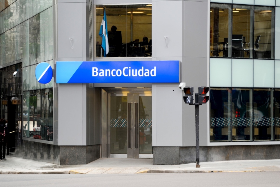 Ordenaron al Banco Ciudad que la cuota de un UVA no supere el 25% en el sueldo de una empleada pública