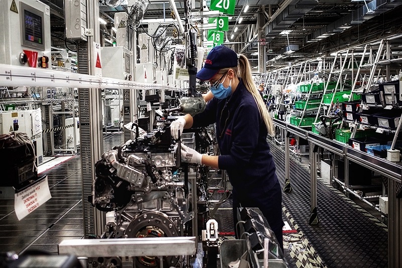 La industria alcanzó en diciembre el mayor uso de capacidad instalada desde 2016