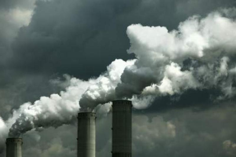 El novedoso sistema en Islandia para capturar CO2 de la atmósfera que resulta 3 veces más eficiente que el actual