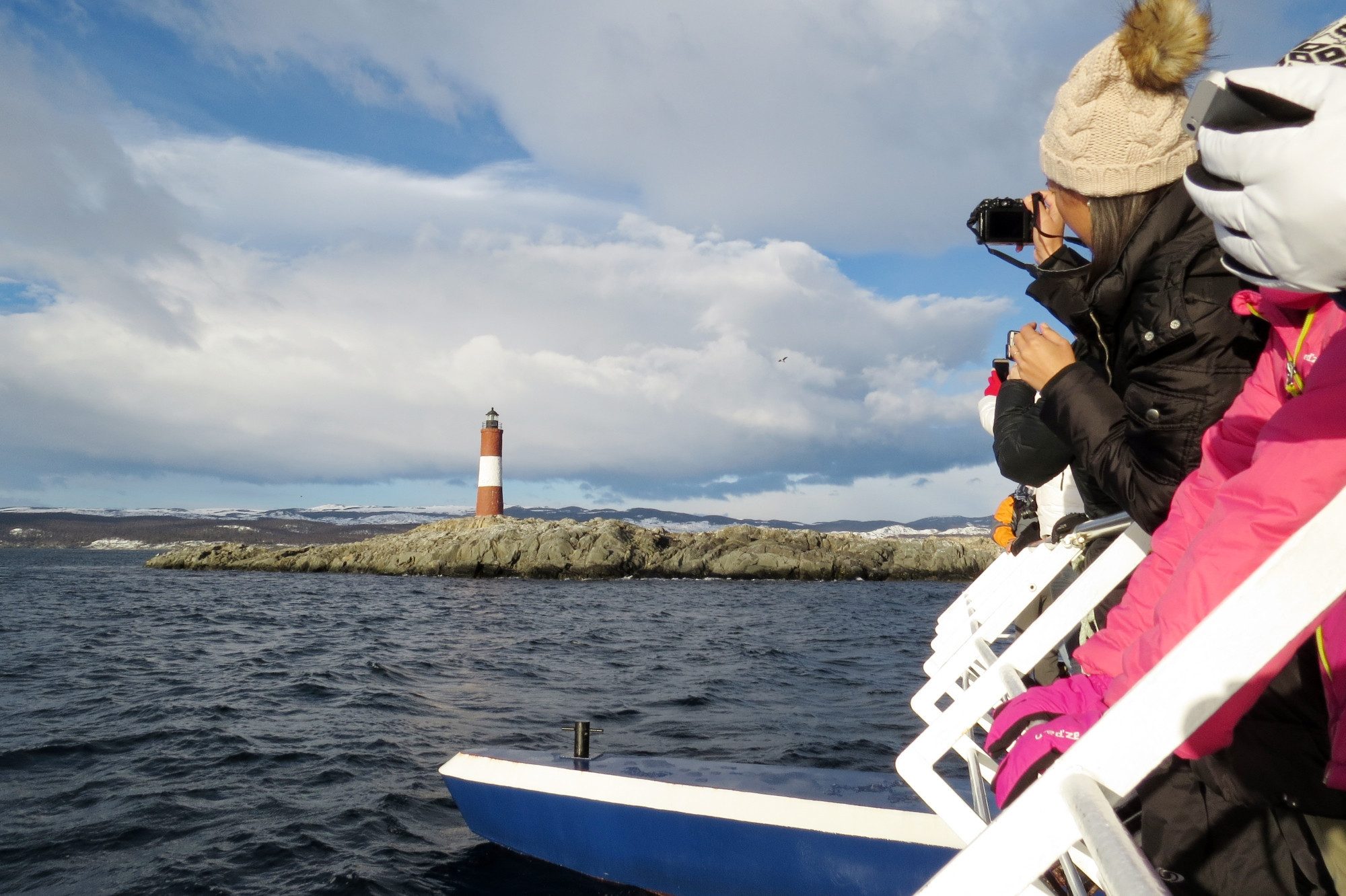 Explorando el Canal Beagle: Una aventura impregnada de naturaleza e historias épicas