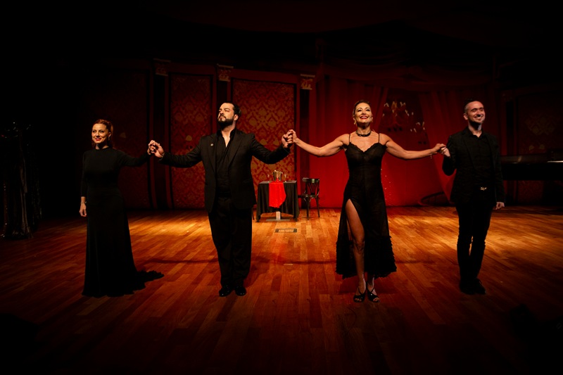 Madame Tango celebró 10 años de éxito con ovaciones en Buenos Aires