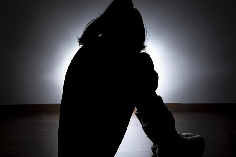 Condena a preceptor por acoso sexual a tres alumnas de un colegio